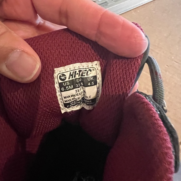 Hi-Tek  Hiking Boots 🥾 - Picture 2 of 5